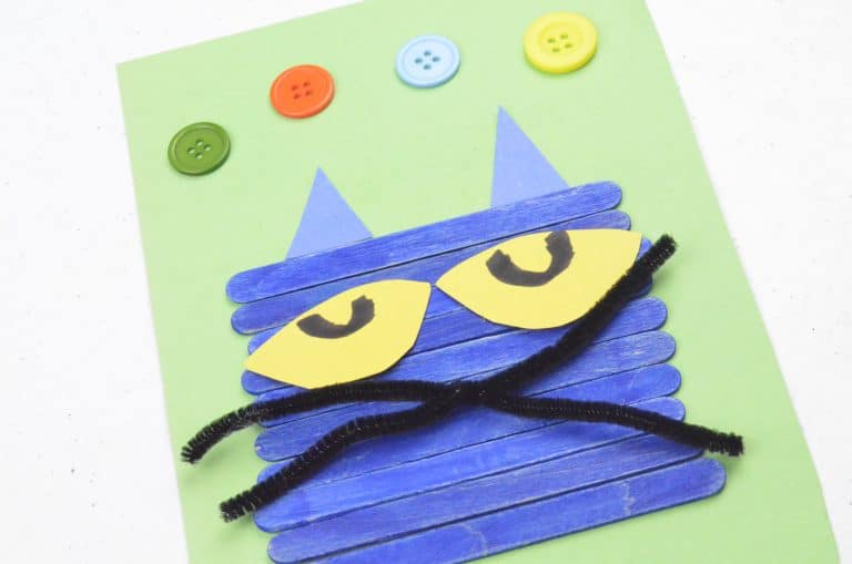 How to Build Pete the Cat Face with Craft Sticks Activity