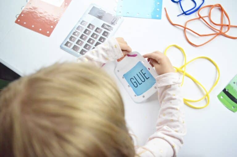 FREE Preschool Lacing Cards – Printable School Supplies Activity