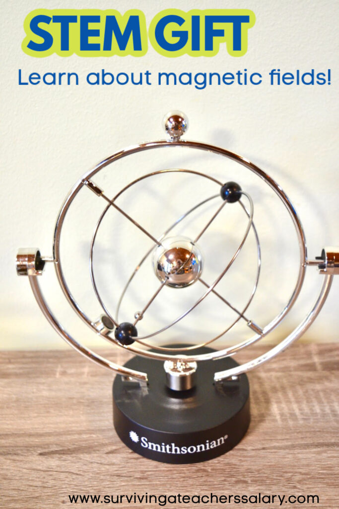 Smithsonian Perpetual Motion STEM gift