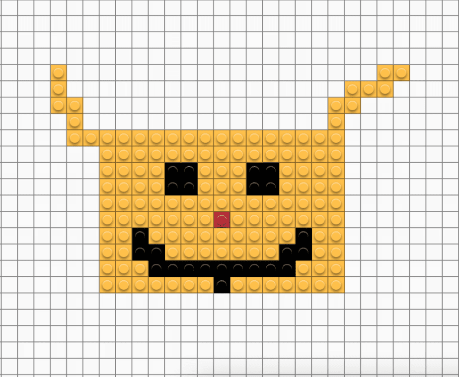 pixel art smiley face with building bricks