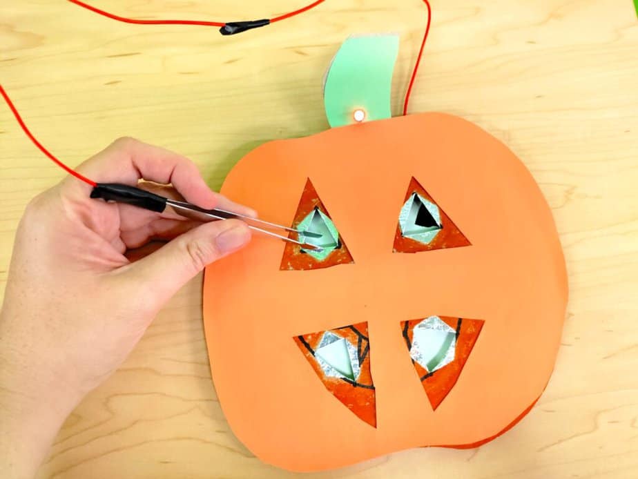 homemade pumpkin Operation game for circuit lesson