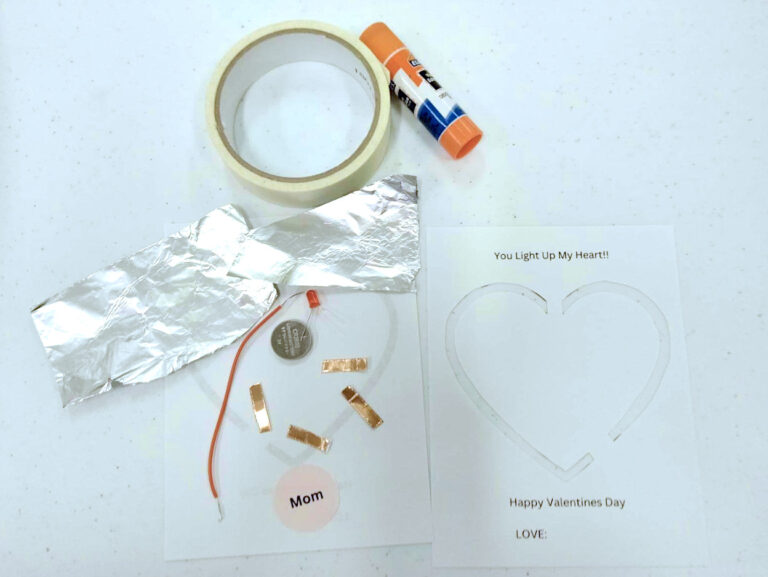 Valentine’s Day Circuits STEM Activity for Kids